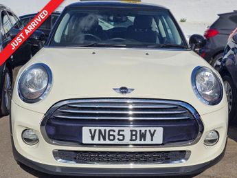 MINI Hatch AUTOMATIC 1.5 Cooper Hatchback 3dr Petrol Auto Euro 6 (s/s) (136