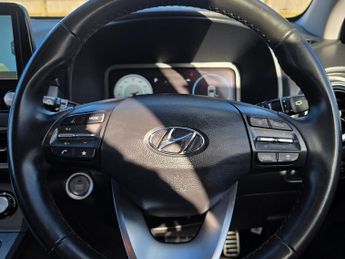 HYUNDAI KONA 39kWh SE Connect SUV 5dr Electric Auto (10.5kW Charger) (136 ps)