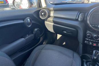 MINI HATCH 1.5 Cooper Classic Hatchback 3dr Petrol Steptronic Euro 6 (s/s) 