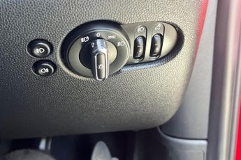 MINI HATCH 1.5 Cooper Classic Hatchback 3dr Petrol Steptronic Euro 6 (s/s) 