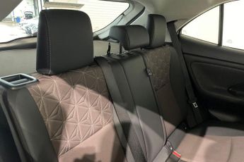 TOYOTA YARIS CROSS 1.5 VVT-h Excel SUV 5dr Petrol Hybrid E-CVT Euro 6 (s/s) (116 ps