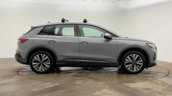 AUDI Q4 E-TRON 35 Sport SUV 5dr Electric Auto 55kWh (170 ps) Rear Park Sensors,