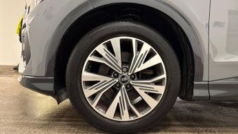 AUDI Q4 E-TRON 35 Sport SUV 5dr Electric Auto 55kWh (170 ps)