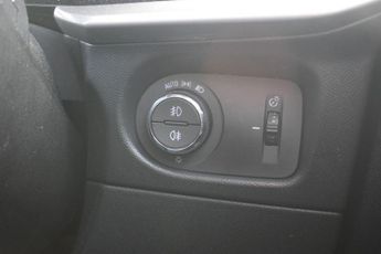 VAUXHALL MOKKA ELECTRIC 50kWh Ultimate SUV 5dr Electric Auto (136 ps)