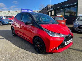Toyota AYGO 1.0 VVT-i x-cite 4 Red Bi-Tone Hatchback 5dr Petrol Manual Euro 