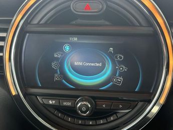 MINI HATCH 2.0 Cooper S Hatchback 5dr Petrol Auto Euro 6 (s/s) (192 ps)