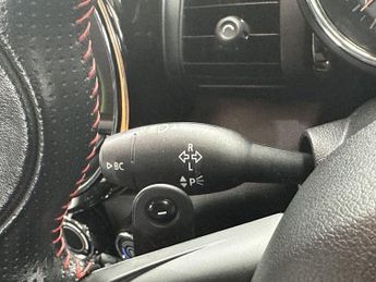 MINI HATCH 2.0 Cooper S Hatchback 5dr Petrol Auto Euro 6 (s/s) (192 ps)