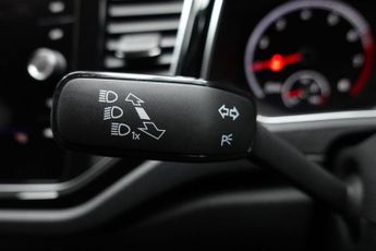 VOLKSWAGEN T-ROC 1.5 TSI EVO Black Edition SUV 5dr Petrol DSG Euro 6 (s/s) (150 p