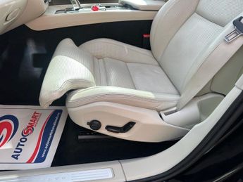 VOLVO XC60 2.0h T8 Twin Engine 10.4kWh Inscription Pro SUV 5dr Petrol Plug-