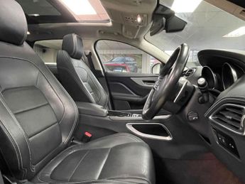 JAGUAR F-PACE 2.0 D180 R-Sport SUV 5dr Diesel Auto AWD Euro 6 (s/s) (180 ps)