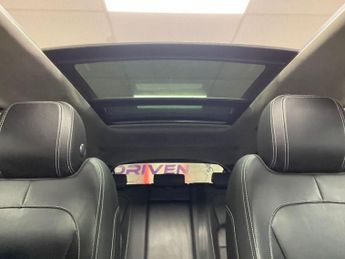 JAGUAR F-PACE 2.0 D180 R-Sport SUV 5dr Diesel Auto AWD Euro 6 (s/s) (180 ps)