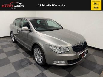 Skoda Superb 2.0 TDI Elegance Hatchback 5dr Diesel DSG 4WD Euro 5 (140 ps)