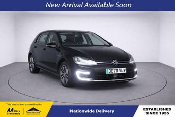 Volkswagen Golf 35.8kWh e-Golf Hatchback 5dr Electric Auto (136 ps)
