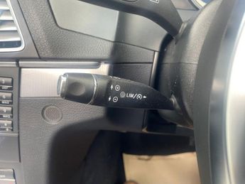 MERCEDES-BENZ E-CLASS 2.1 E250 CDI AMG Sport Cabriolet 2dr Diesel G-Tronic+ Euro 5 (s/