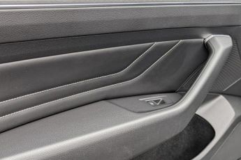 VOLKSWAGEN PASSAT 1.4 TSI 13kWh GTE Estate 5dr Petrol Plug-in Hybrid DSG Euro 6 (s