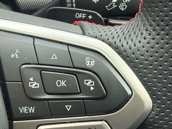 VOLKSWAGEN GOLF 2.0 TSI GTI Hatchback 5dr Petrol DSG Euro 6 (s/s) (265 ps)