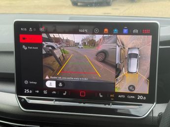 VOLKSWAGEN GOLF 2.0 TSI GTI Hatchback 5dr Petrol DSG Euro 6 (s/s) (265 ps)