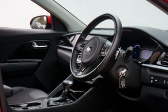 KIA NIRO 1.6 GDi 2 SUV Petrol Hybrid DCT Euro 6 (s/s) 5dr - 73,131 Miles 