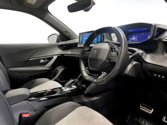 PEUGEOT E-2008 50kWh GT Premium SUV 5dr Electric Auto (136 ps)