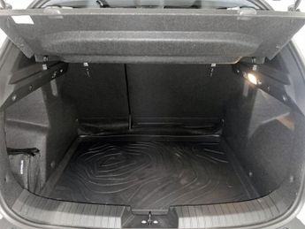 DACIA DUSTER 1.6 Hybrid EXTREME SUV 5dr Petrol Hybrid Auto Euro 6 (s/s) (140 