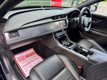 JAGUAR XF 2.0i R-Sport GPF Saloon 4dr Petrol Auto Euro 6 (s/s) (250 ps)