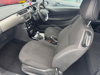 DS AUTOMOBILES DS 3 1.2 PureTech Chic Hatchback 3dr Petrol Manual Euro 6 (82 ps)