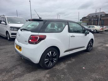 DS AUTOMOBILES DS 3 1.2 PureTech Chic Hatchback 3dr Petrol Manual Euro 6 (82 ps)