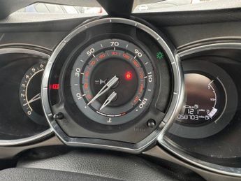 DS AUTOMOBILES DS 3 1.2 PureTech Chic Hatchback 3dr Petrol Manual Euro 6 (82 ps)