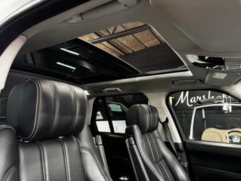 LAND ROVER RANGE ROVER 4.4 SD V8 Autobiography SUV 5dr Diesel Auto 4WD Euro 5 (339 ps)