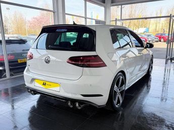 VOLKSWAGEN GOLF 2.0 TSI R Hatchback 5dr Petrol DSG 4Motion Euro 6 (s/s) (300 ps)