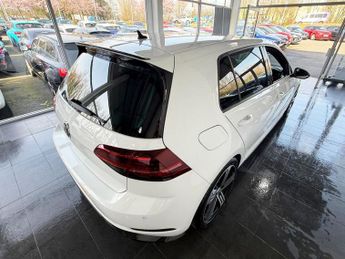 VOLKSWAGEN GOLF 2.0 TSI R Hatchback 5dr Petrol DSG 4Motion Euro 6 (s/s) (300 ps)
