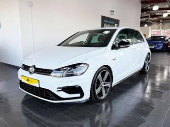 VOLKSWAGEN GOLF 2.0 TSI R Hatchback 5dr Petrol DSG 4Motion Euro 6 (s/s) (300 ps)