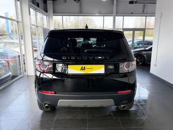 LAND ROVER DISCOVERY SPORT 2.0 TD4 Landmark SUV 5dr Diesel Auto 4WD Euro 6 (s/s) (180 ps) 1