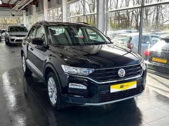 VOLKSWAGEN T-ROC 1.5 TSI GPF EVO SE SUV 5dr Petrol DSG Euro 6 (s/s) (150 ps) 1 FO
