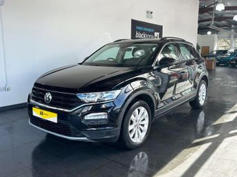 VOLKSWAGEN T-ROC 1.5 TSI GPF EVO SE SUV 5dr Petrol DSG Euro 6 (s/s) (150 ps) 1 FO