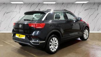 VOLKSWAGEN T-ROC 1.5 TSI GPF EVO SE SUV 5dr Petrol DSG Euro 6 (s/s) (150 ps)