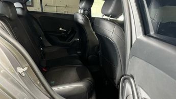 MERCEDES-BENZ A-CLASS 1.5 A180d SE (Executive) Hatchback 5dr Diesel 7G-DCT Euro 6 (s/s