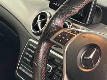 MERCEDES-BENZ GLA 2.1 GLA220 CDI AMG Line SUV 5dr Diesel 7G-DCT 4MATIC Euro 6 (s/s