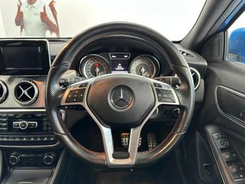 MERCEDES-BENZ GLA 2.1 GLA220 CDI AMG Line SUV 5dr Diesel 7G-DCT 4MATIC Euro 6 (s/s