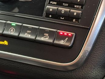 MERCEDES-BENZ GLA 2.1 GLA220 CDI AMG Line SUV 5dr Diesel 7G-DCT 4MATIC Euro 6 (s/s