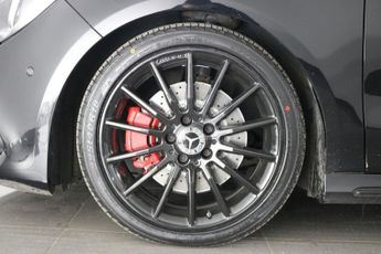 MERCEDES-BENZ CLA 2.1 CLA220d AMG Line Night Edition (Plus) Shooting Brake 5dr Die