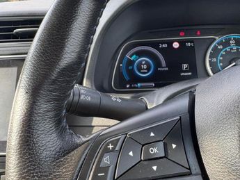 NISSAN LEAF 39kWh N-Connecta Hatchback 5dr Electric Auto (150 ps)