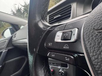 VOLKSWAGEN GOLF 1.4 TSI BlueMotion Tech SE Hatchback 5dr Petrol DSG Euro 5 (s/s)