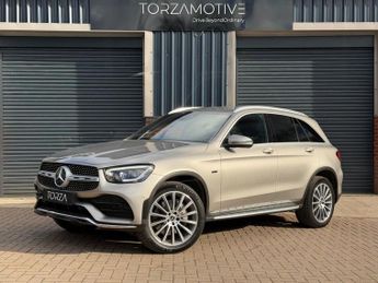 MERCEDES-BENZ GLC 2.0 GLC300e 13.5kWh AMG Line (Premium) SUV 5dr Petrol Plug-in Hy
