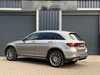 MERCEDES-BENZ GLC 2.0 GLC300e 13.5kWh AMG Line (Premium) SUV 5dr Petrol Plug-in Hy