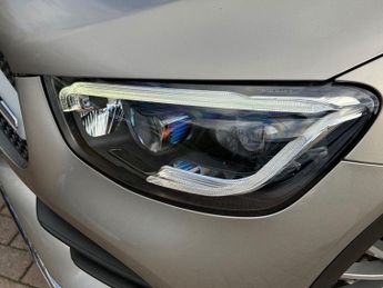 MERCEDES-BENZ GLC 2.0 GLC300e 13.5kWh AMG Line (Premium) SUV 5dr Petrol Plug-in Hy