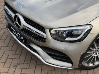 MERCEDES-BENZ GLC 2.0 GLC300e 13.5kWh AMG Line (Premium) SUV 5dr Petrol Plug-in Hy