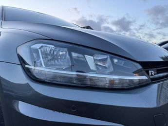 VOLKSWAGEN GOLF 1.5 TSI EVO R-Line Hatchback 5dr Petrol DSG Euro 6 (s/s) (150 ps