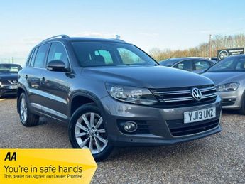 Volkswagen Tiguan 2.0 TDI BlueMotion Tech SE SUV 5dr Diesel DSG 4WD Euro 5 (s/s) (