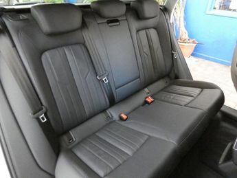 AUDI E-TRON 50 Technik SUV 5dr Electric Auto quattro 71.2kWh (11kW Charger) 